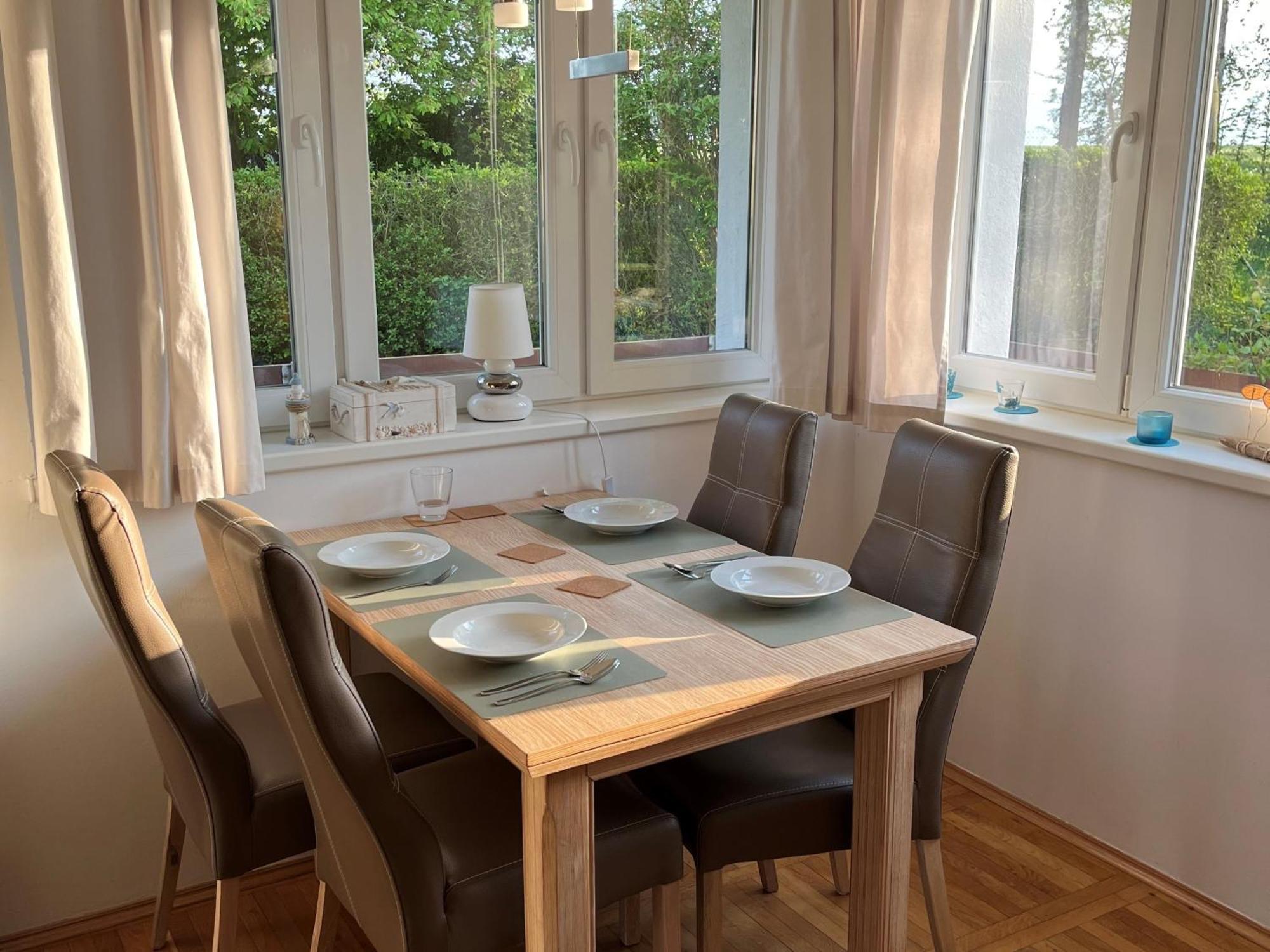 Ferienhaus Boddenblick Stahlbrode Luaran gambar